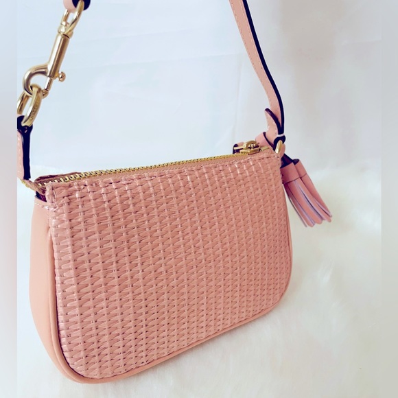 NWT Coach Nolita 15 In Straw Wristlet. - Picture 5 of 13